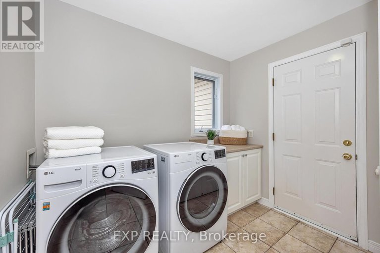28626253/3722-mountain-meadows-crescent-n/riverside-southgloucester-glen/ottawa/ontario/K1V1V7_22