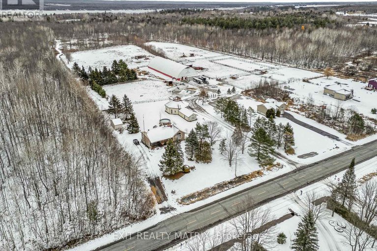 28707413/3245-pattee-road/east-hawkesbury-twp/east-hawkesbury/ontario/K6A2R2_7