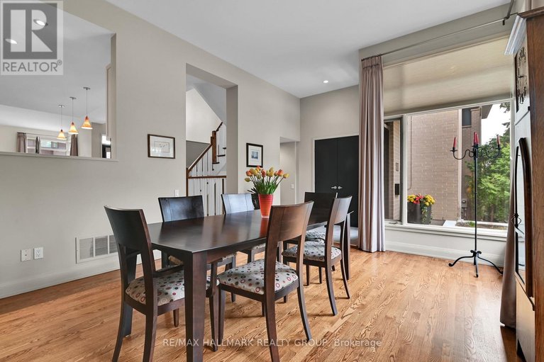 29674266/481-melbourne-avenue/mckellarhighland/ottawa/ontario/K2A1W4_5