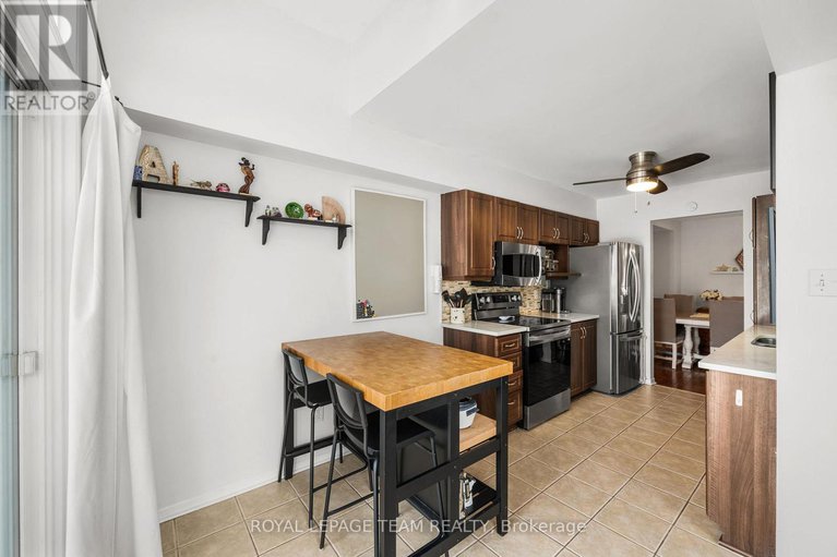 29427970/211-longshire-circle/longfields/ottawa/ontario/K2J4K8_12