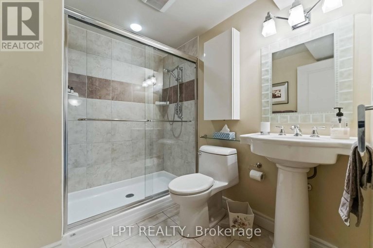 28790403/156-riverstone-drive/stonebridge/ottawa/ontario/K2J5E4_33