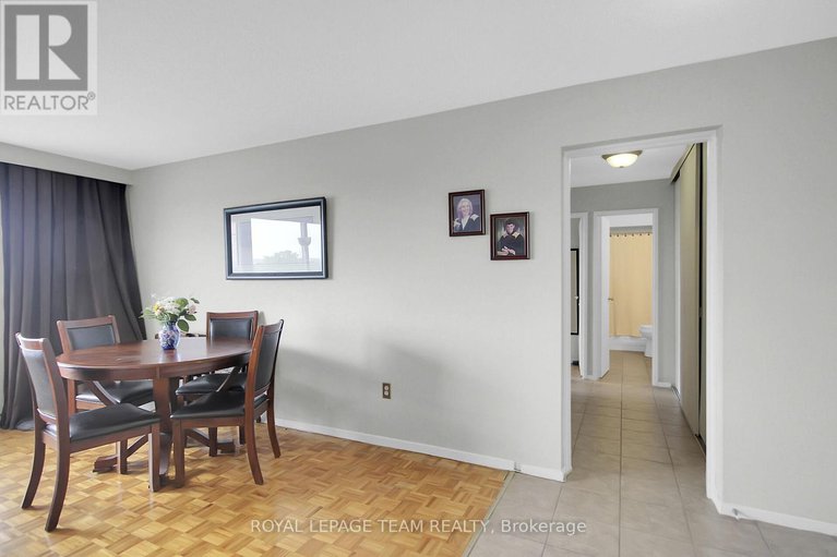 28350117/306-20-chesterton-drive/borden-farmstewart-farmcarleton-heightsparkwood-hills/ottawa/ontario/K2E6Z7_18