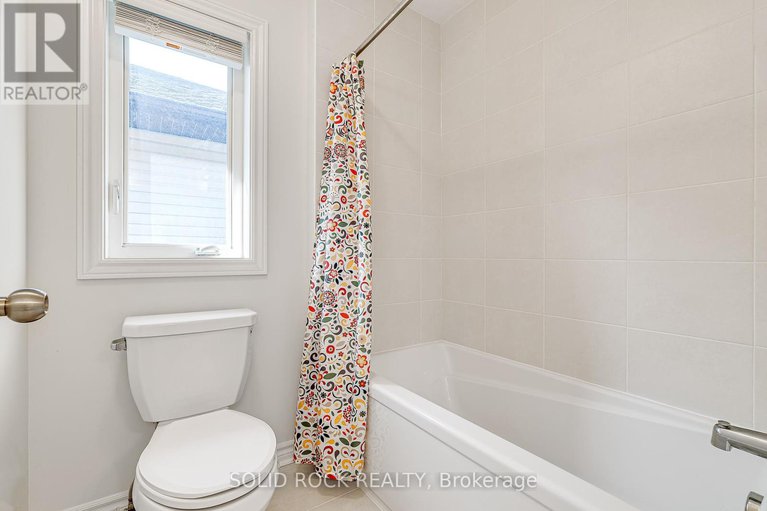 28804205/326-memorial-grove/riverside-southgloucester-glen/ottawa/ontario/K1X0C8_34