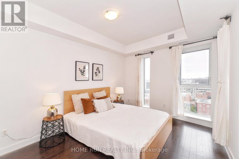 29085995/1306-40-nepean-street/ottawa-centre/ottawa/ontario/K2P0X5_15