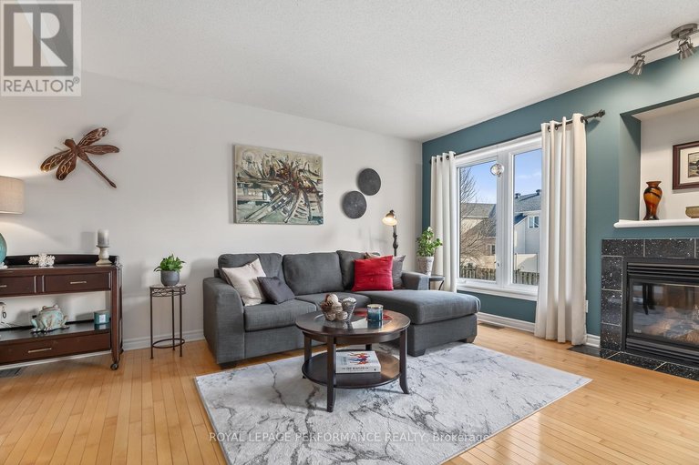 29590134/229-saddlesmith-circle/emerald-meadowstrailwest/ottawa/ontario/K2M2Z1_7