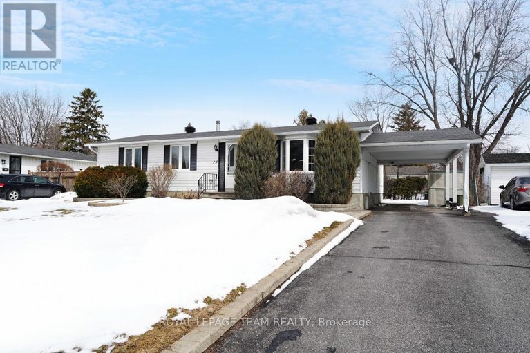 29514787/15-overlake-drive/borden-farmstewart-farmcarleton-heightsparkwood-hills/ottawa/ontario/K2E5V2_3