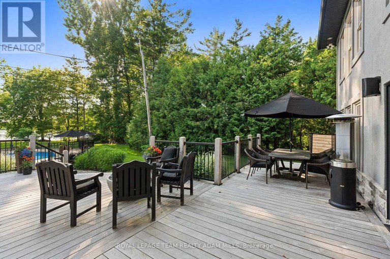 28557941/2330-summerside-drive/manotick-east-to-manotick-station/ottawa/ontario/K4M1B4_35
