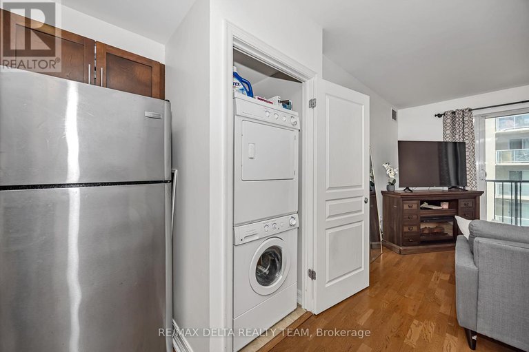 29400834/1006-200-besserer-street/sandy-hill/ottawa/ontario/K1N0A7_24