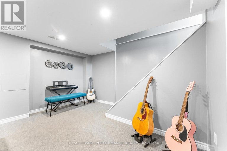 29024440/3026-southmore-drive-e/riverside-park-south/ottawa/ontario/K1V6Z4_40