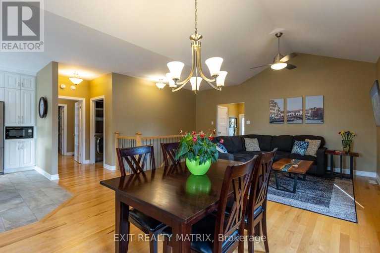 29354961/484-bruges-street/embrun/russell/ontario/K0A1W0_17