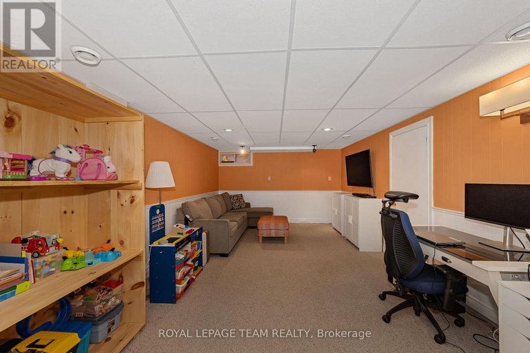 29030810/1195-major-street/bel-air-park/ottawa/ontario/K2C2S1_22