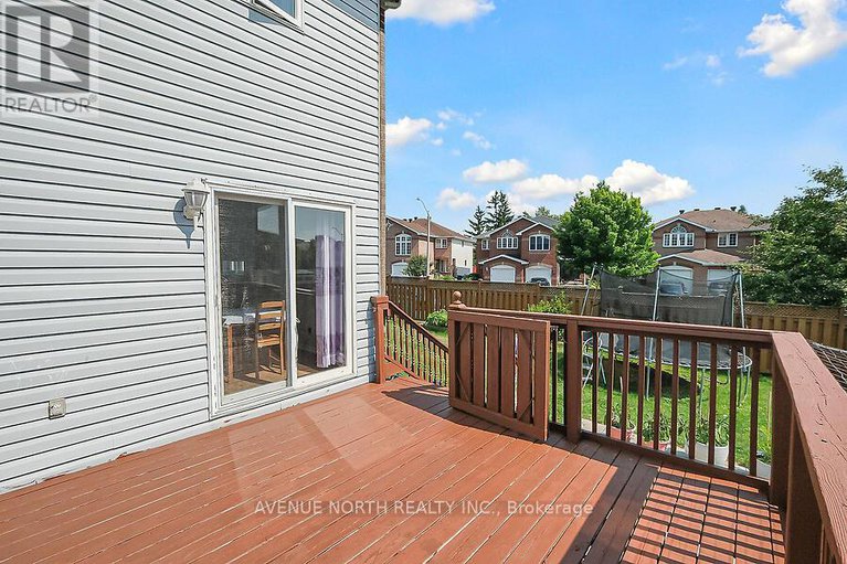 28782241/59-splinter-crescent/fairfield-heights/ottawa/ontario/K2B1B3_34