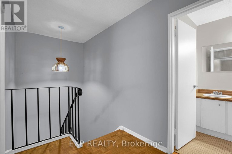 28874652/39j-1958-jasmine-crescent/beacon-hill-south/ottawa/ontario/K1J7W1_14