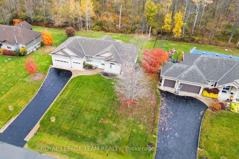 29688480/6703-pebble-trail-way/greely/ottawa/ontario/K4P0B7_1
