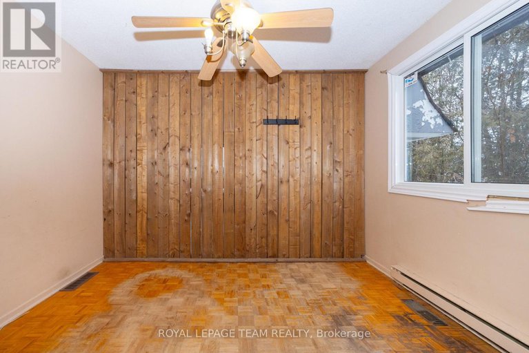 29205924/7-coolbrook-cr-crescent/munster/ottawa/ontario/K0A3P0_16