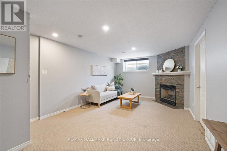 28232417/1780-plainridge-crescent/notting-hillsummerside/ottawa/ontario/K4A0L9_26