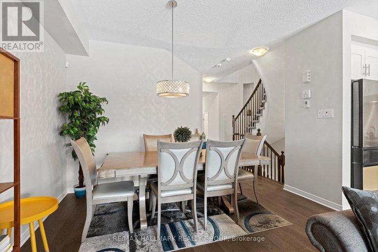 29455064/618-via-campanale-avenue/longfields/ottawa/ontario/K2J4A2_18