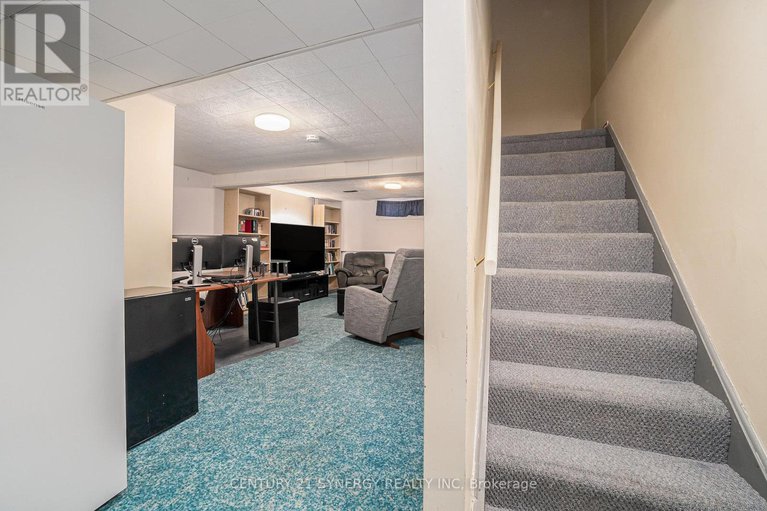 28762842/46-paddington-private/heron-gateindustrial-park/ottawa/ontario/K1V0T2_23