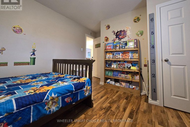 29136480/17-adam-dixon-avenue/long-sault/south-stormont/ontario/K0C1P0_21