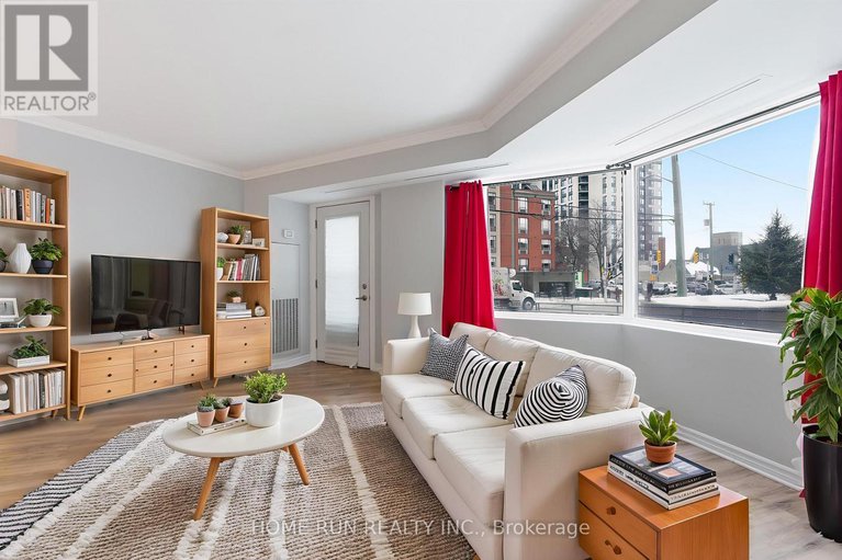 29392082/104-151-bay-street/ottawa-centre/ottawa/ontario/K1R7T2_4