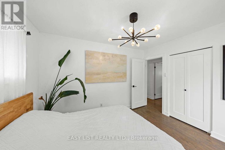 29604782/756-dickens-avenue/elmvale-acres/ottawa/ontario/K1G2X8_22