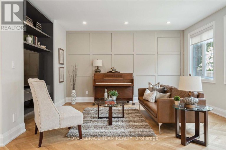 28831579/506-piccadilly-avenue/ottawa-west/ottawa/ontario/K1Y0H8_18