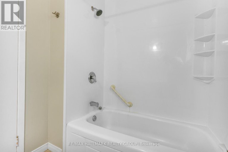 29072895/193-3310-southgate-road/south-keys/ottawa/ontario/K1V8X4_22