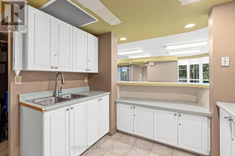 28595876/413-100-grant-carman-drive/borden-farmstewart-farmcarleton-heightsparkwood-hills/ottawa/ontario/K2E8B8_37