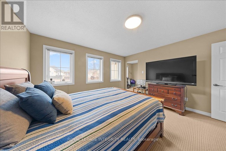 29609929/638-rosehill-avenue/stittsville-north/ottawa/ontario/K2S0K2_27