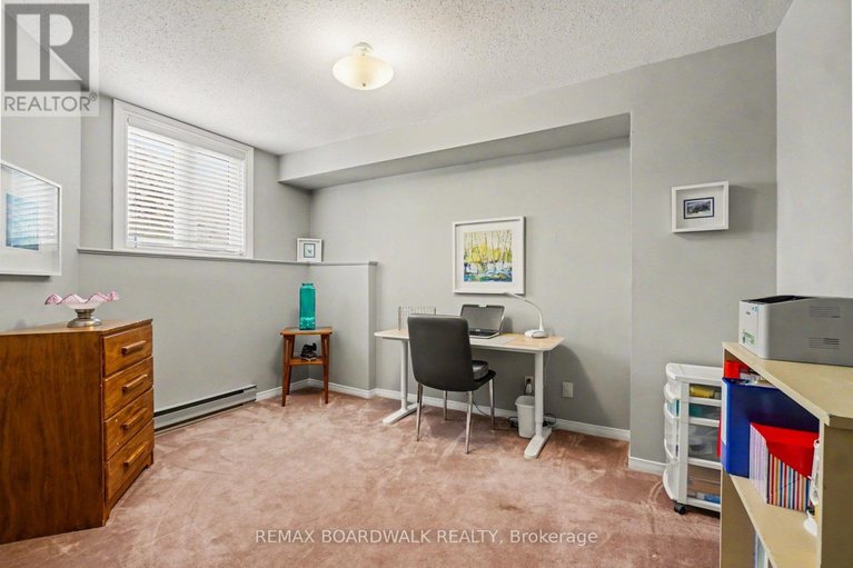 29578406/5-briston-private/hunt-club-park/ottawa/ontario/K1G5P6_25