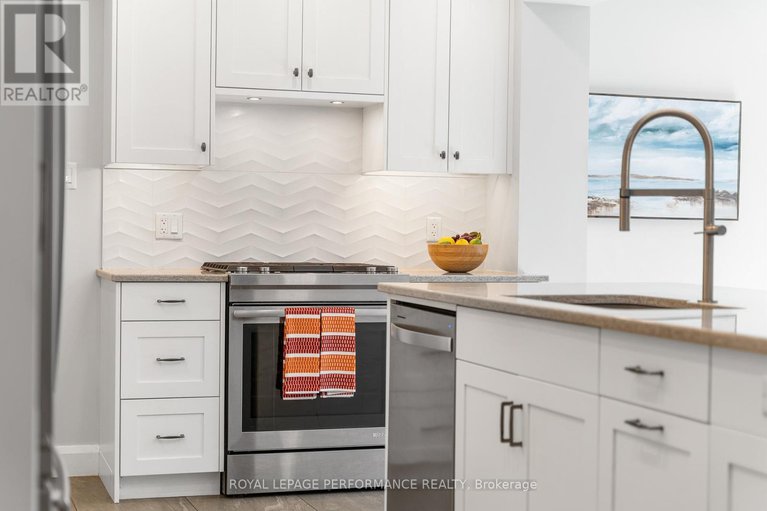 29024440/3026-southmore-drive-e/riverside-park-south/ottawa/ontario/K1V6Z4_21