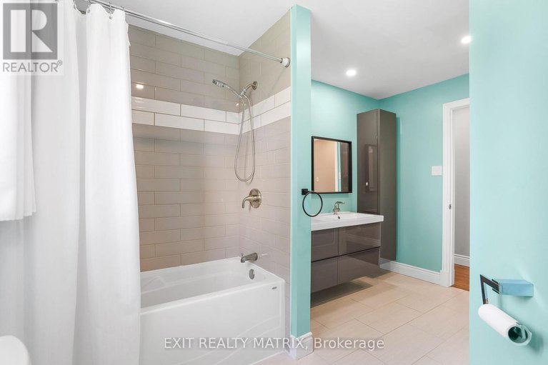 28591777/48-albert-street/embrun/russell/ontario/K0A1W0_16