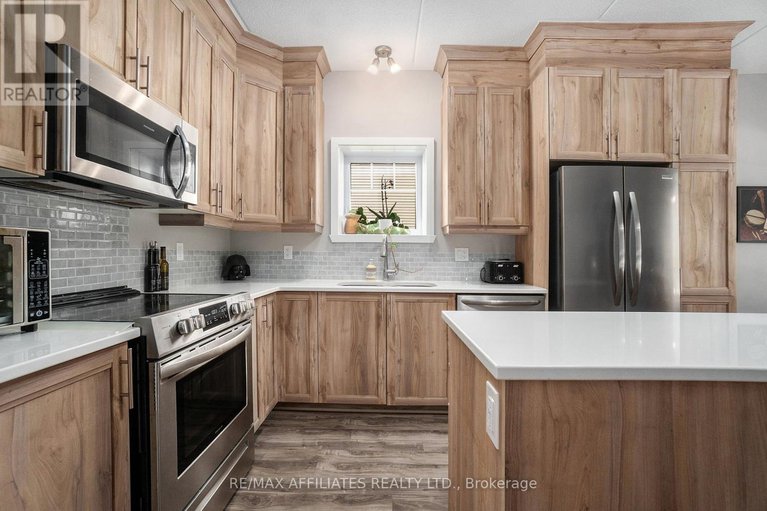 28935995/401-99-st-moritz-trail/embrun/russell/ontario/K0A1W0_7