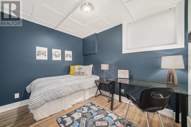 28813104/98-dagmar-avenue/vanier/ottawa/ontario/K1L5T4_24