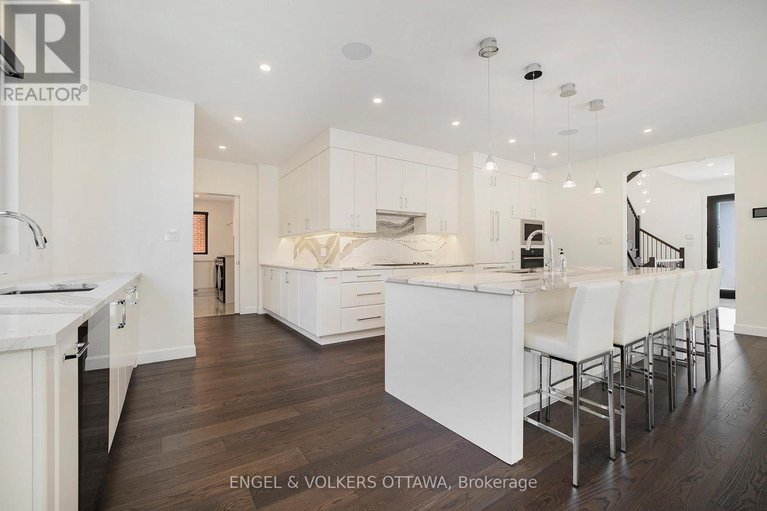 28202595/888-melwood-avenue/mckellar-heightsglabar-park/ottawa/ontario/K2A3C3_10