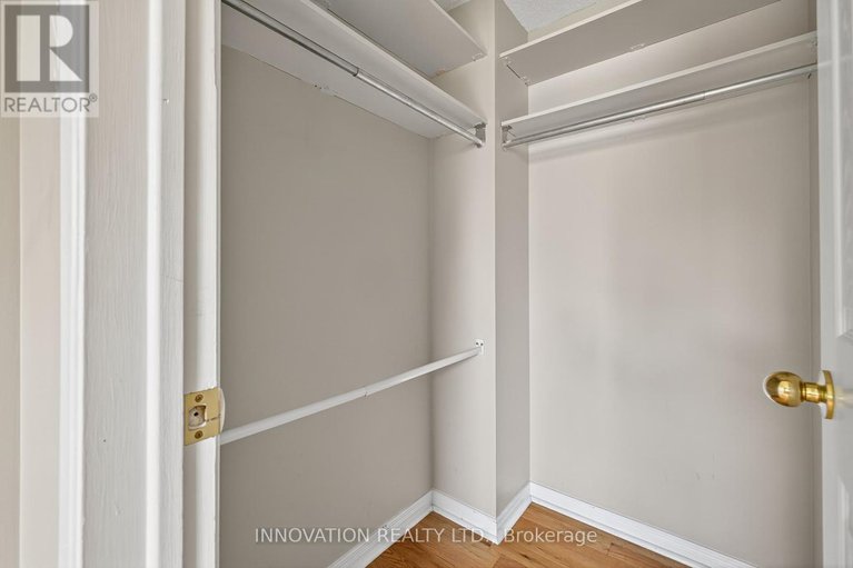 28605018/598-seyton-drive/westcliffe-estates/ottawa/ontario/K2H7X5_12