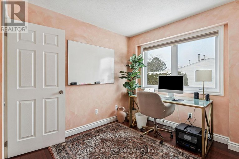 29354265/172-claiborne-way/queenswood-heights-south/ottawa/ontario/K1E3V1_28