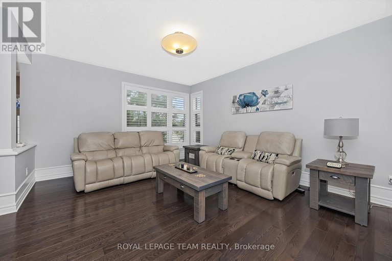 29226737/51-bridle-crest-court/bridlewood/ottawa/ontario/K2M0H5_6