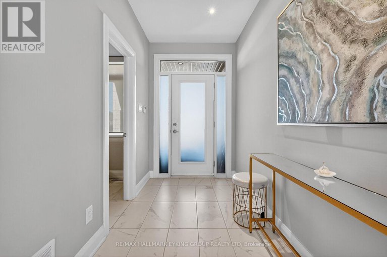 29049191/251-joshua-street/mer-bleuebradley-estatesanderson-park/ottawa/ontario/K1W0H3_5