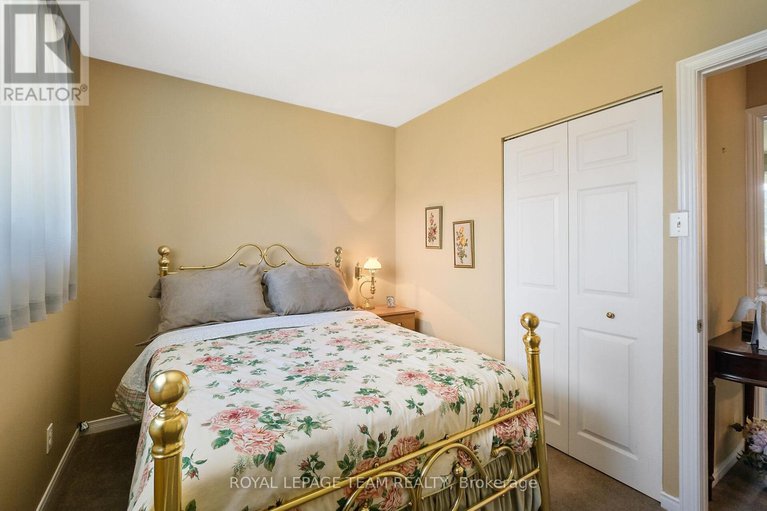28636832/41-viewmount-drive/meadowlandscrestview/ottawa/ontario/K2G3C4_18