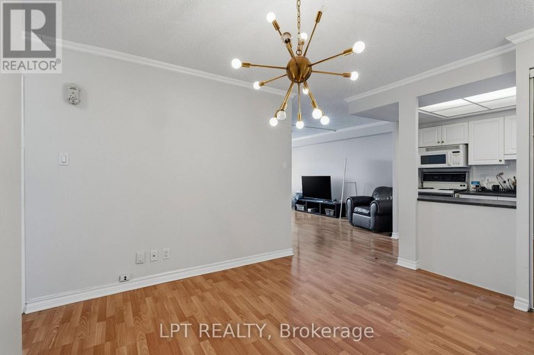 29350821/1112-555-brittany-drive/viscount-alexander-park/ottawa/ontario/K1K4C5_9