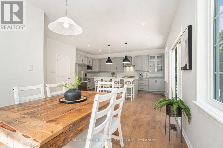 28541675/144-culloden-crescent/stonebridge/ottawa/ontario/K2J5M8_13