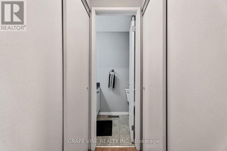 28906371/66-rutherford-way/beaverbrook/ottawa/ontario/K2K1N4_12