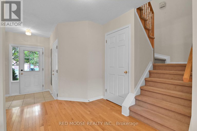 28925510/4569-ogilvie-walk-crescent/carson-grove/ottawa/ontario/K1J1G5_24