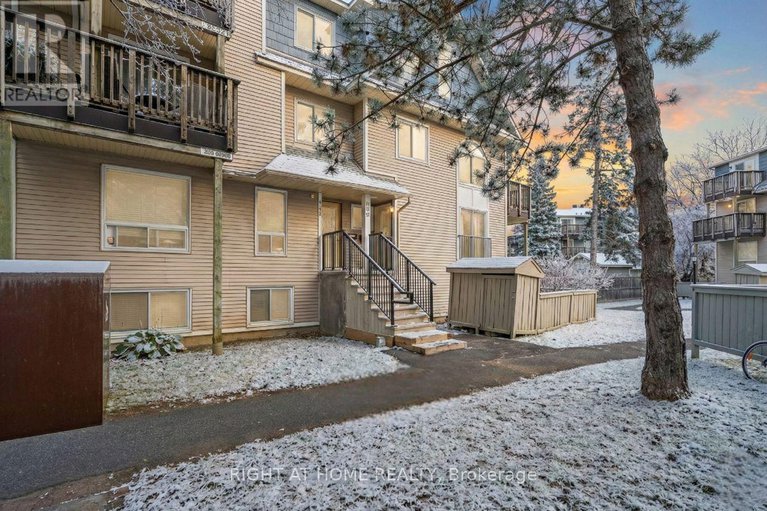 29169736/606-tanguay-court/katimavik/ottawa/ontario/K2L3X3_2