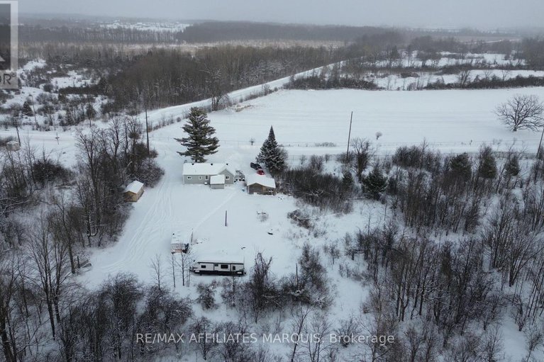 29294263/295-glenview-road/drummondnorth-elmsley-north-elmsley-twp/drummondnorth-elmsley/ontario/K7A4S4_27