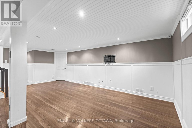 28876122/855-weston-drive/elmvale-acres/ottawa/ontario/K1G1W5_22