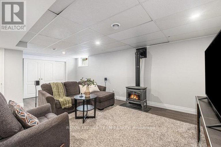 28602453/613-oxford-street-east-street-e/kemptville/north-grenville/ontario/K0G1J0_22