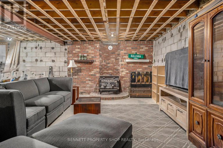 28414089/2954-gagne-road/clarencerockland-twp/clarence-rockland/ontario/K0A2A0_13
