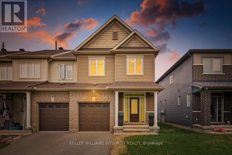 28517732/843-june-grass-street/avalon-west/ottawa/ontario/K4A1H4_1